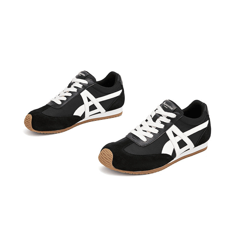 Damen Sportliche Sneakers mit optimierter Dämpfung und robustem Obermaterial EB
