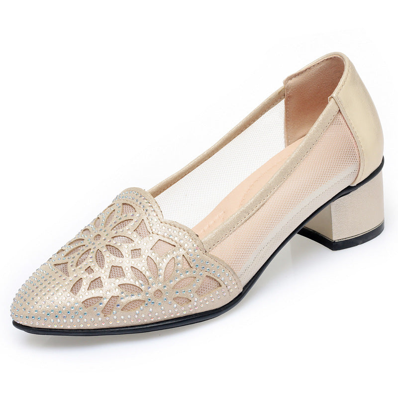 Damen Elegante und luftige Ballerinas mit floralem Lochdesign EB