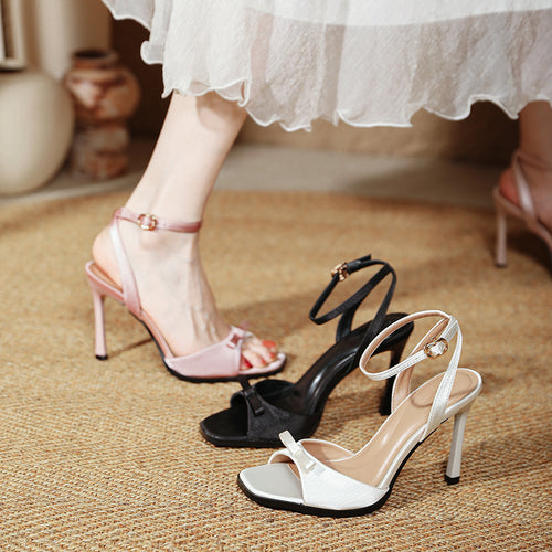 Damen Hochhackige Sandaletten mit elegantem Schleifendetail EB