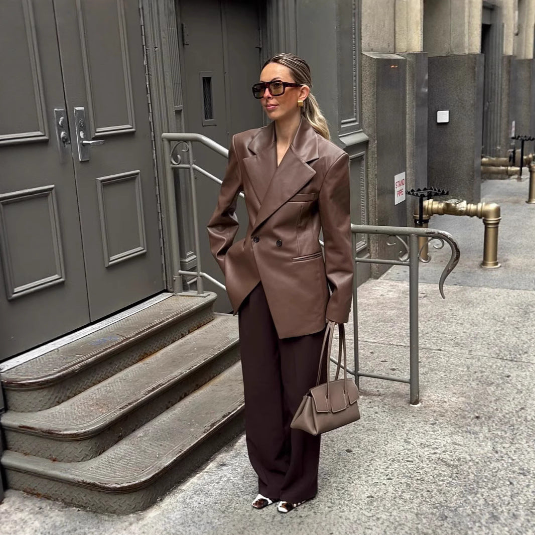 Damen stilvolle Kunstlederblazerjacke mit oversized Schnitt EB