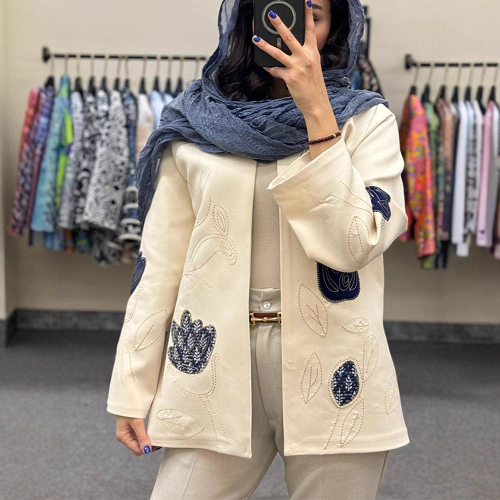 Damen modische Blazerjacke mit floralen Stickereien EB