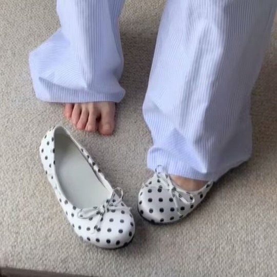 Damen Ballerinas mit raffiniertem Punktenmuster und komfortablem Innenfutter EB