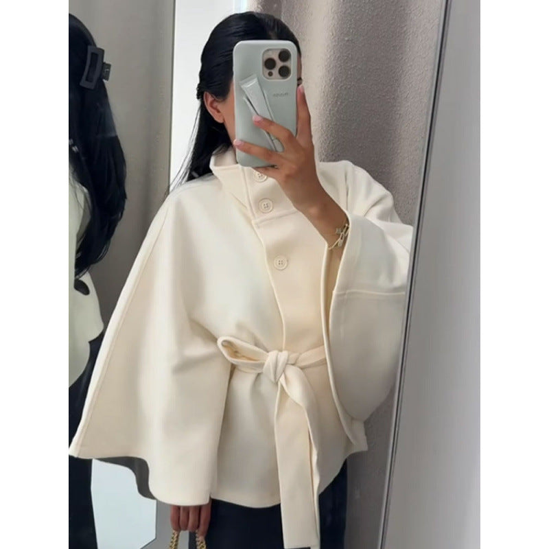 Damen elegante Cape-Jacke mit Knoten-Detail und voluminösen Ärmeln EB