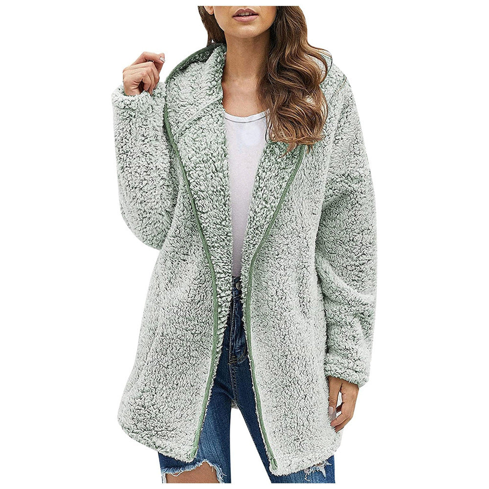 Damen Flauschige Kapuzenjacke im oversized Schnitt mit Eingrifftaschen und Reißverschluss EB