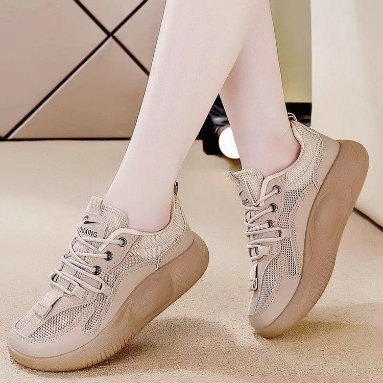 Damen Sportliche Sneakers mit atmungsaktiver Mesh-Oberfläche und komfortabler Sohle EB