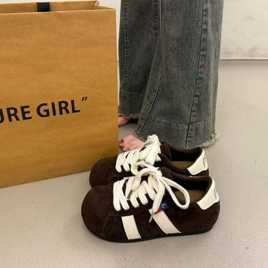 Damen Bequeme Sneaker mit modischer Schnürung und weichem Wildlederobermaterial EB