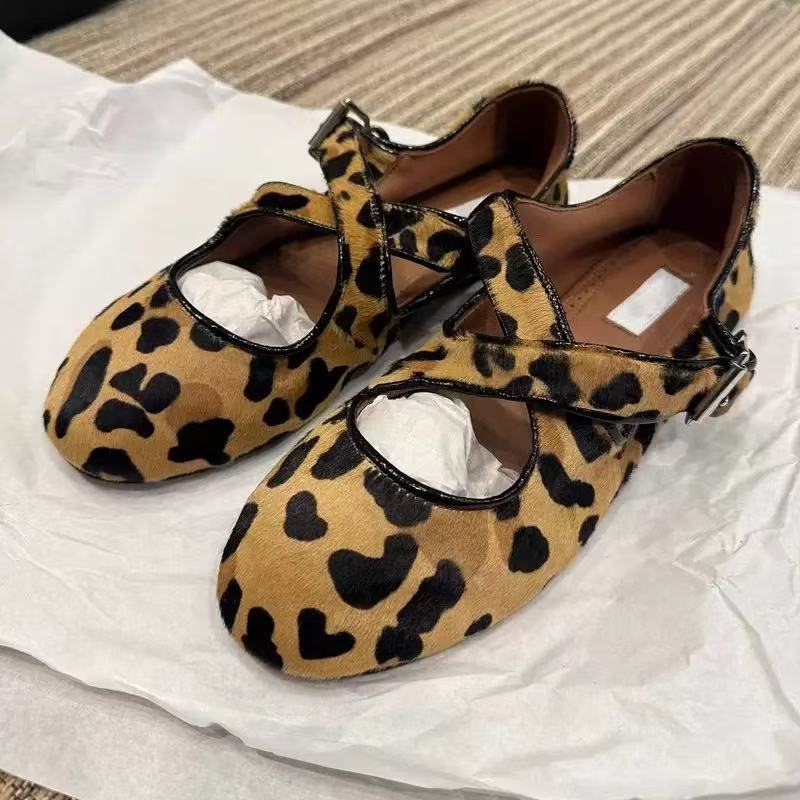 Damen Ballerinas mit elegantem Schnallenakzent und weich gepolsterter Innensohle EB