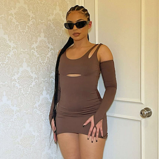 Damen Bodycon Kleid mit asymmetrischen Ärmeln EB