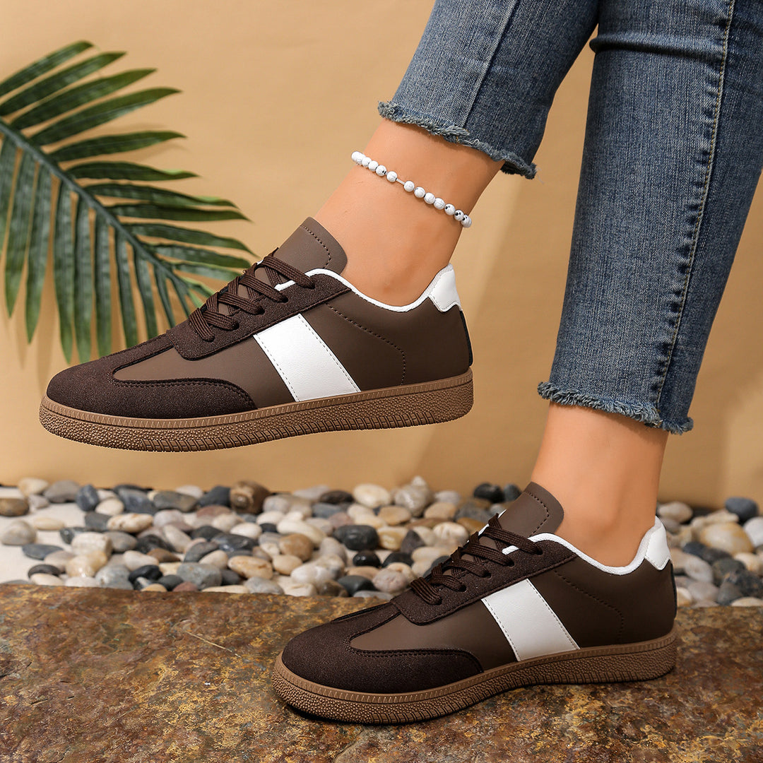 Damen Sneakers im modernen Sportschnitt mit rutschfester Gummisohle EB