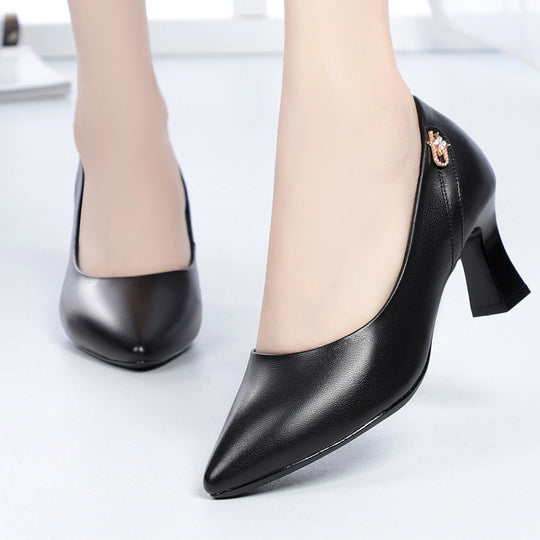 Damen Elegante Absatzpumps mit modischem Design und komfortablem Blockabsatz EB