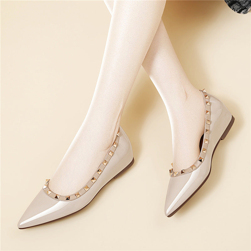 Damen elegante spitze Ballerinas mit Nieten EB