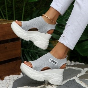Damen Sandalen mit modernem Plateau-Design EB
