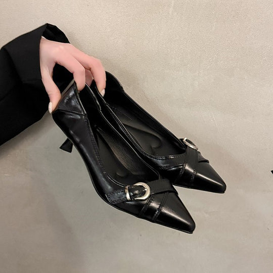 Damen elegante Pumps mit dekorativem Schnallenverschluss und spitzem Design EB