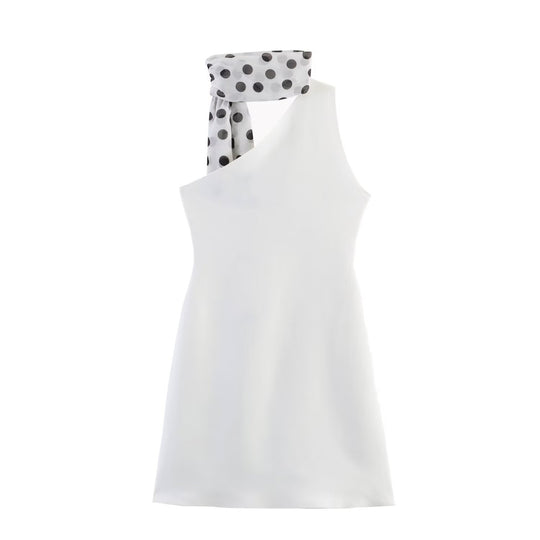 Damen Hängerkleid mit asymmetrischem Ausschnitt und stilvollem Punkteschal EB