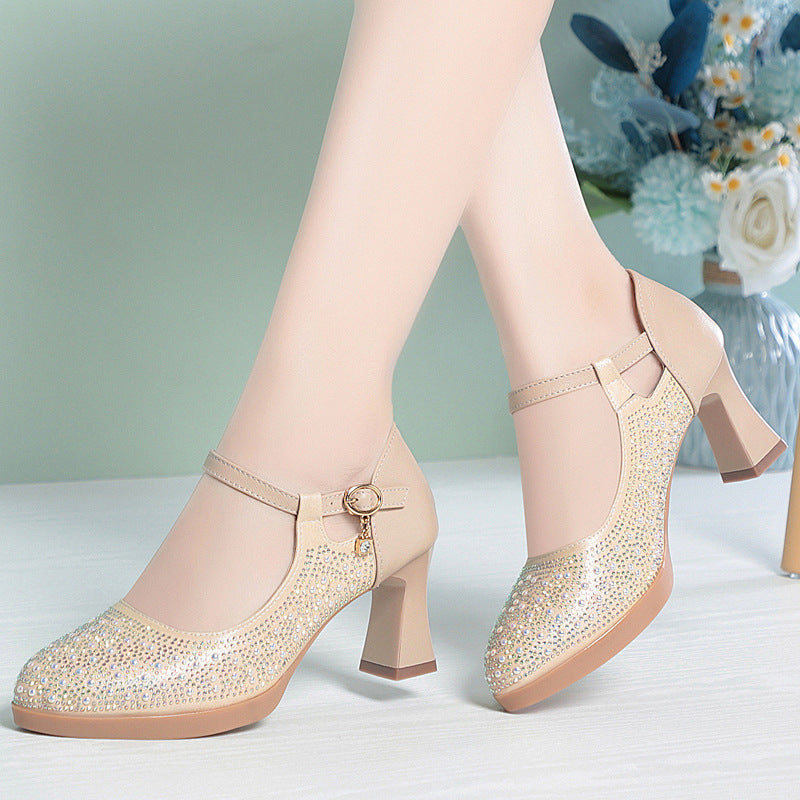 Damen Hochwertige Pumps mit funkelndem Strassbesatz und elegantem Riemen EB