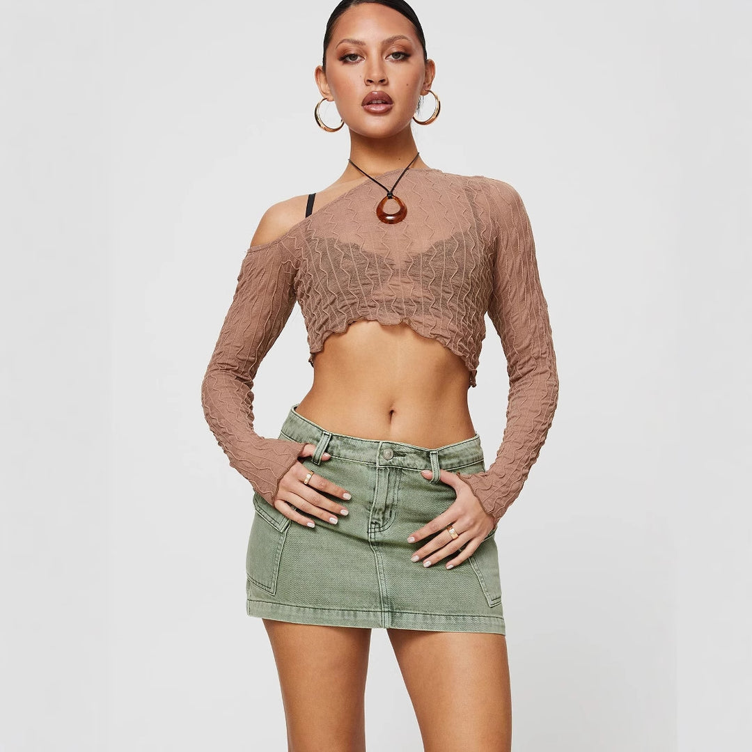 Damen Crop-Top mit Rüschendetails und schmalem Bindewirbel EB