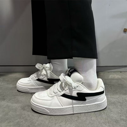 Damen Sportliche Sneakers mit außergewöhnlichem Design und atmungsaktiver Struktur EB