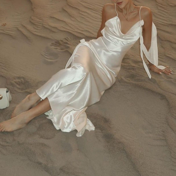 Damen Elegantes Satin-Wickelkleid mit verführerischem Ausschnitt und Spaghettiträgern EB