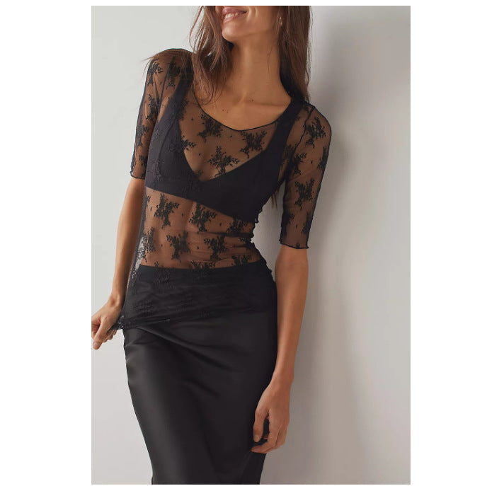Damen Spitzenoberteil mit raffiniertem Transparenzdesign EB