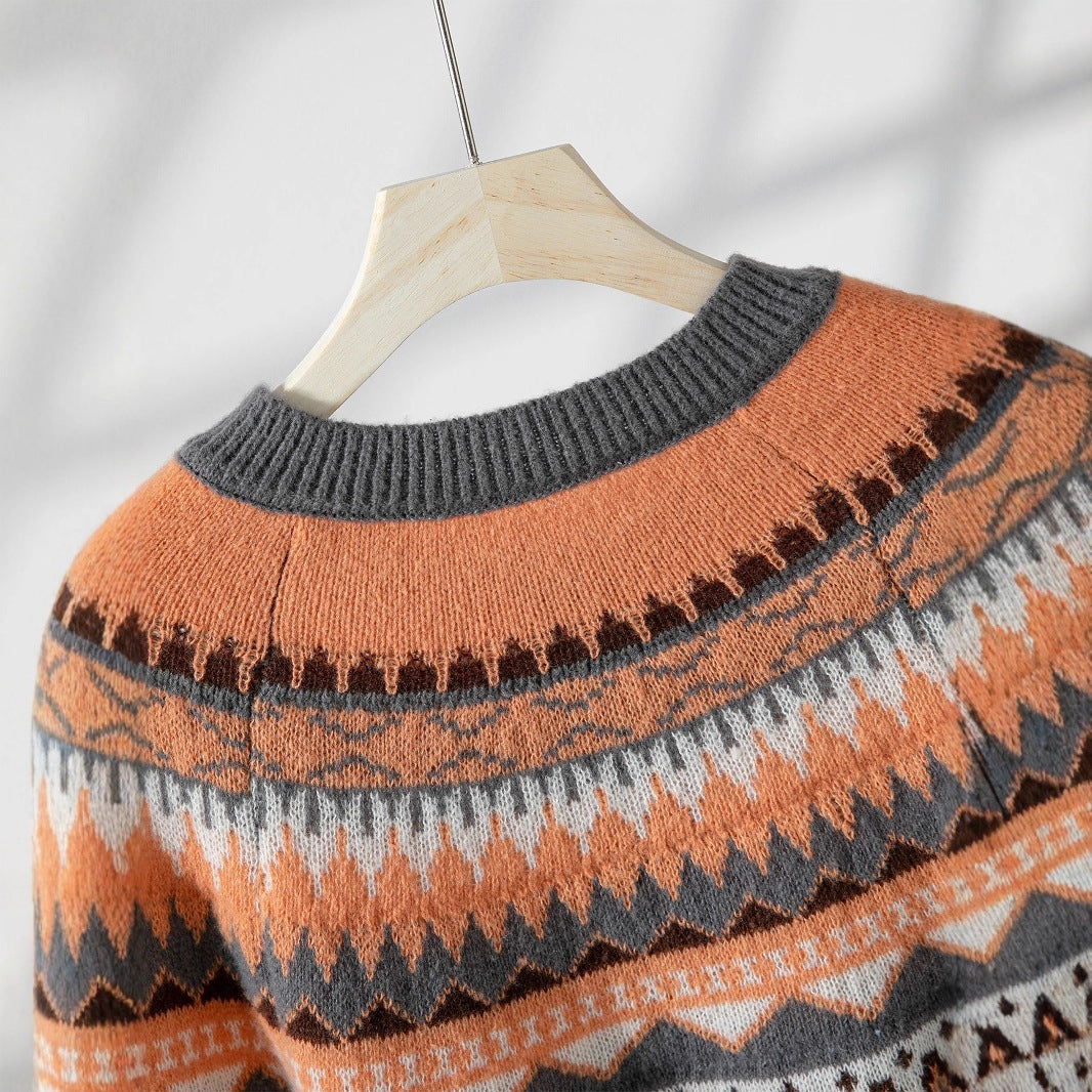 Damen Strickjacke mit aufwendigen geometrischen Mustern und nachhaltigem Material EB