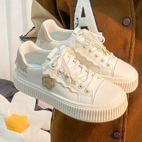 Damen Bequeme Sneakers mit verspieltem Design und komfortabler Sohle EB