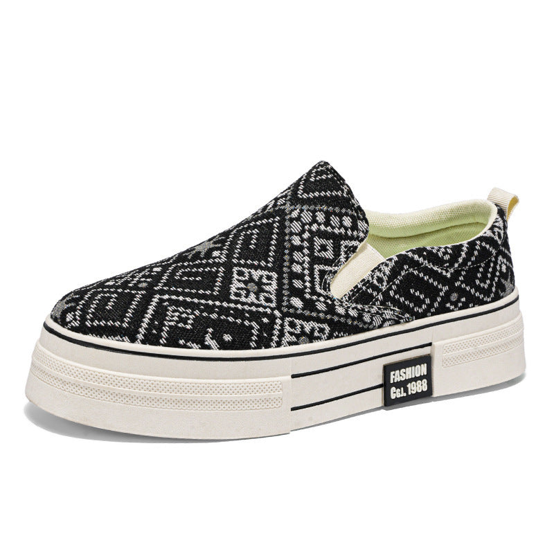 Damen Modische Slip-On Sneakers mit einzigartigem gewebtem Design EB