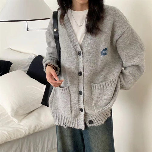 Damen Grober Strickcardigan mit praktischen Taschen und Knopfdetails EB