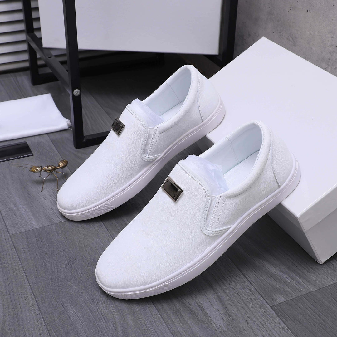 Damen Bequeme Slip-On Sneakers mit eleganter Lederriemen-Applikation EB