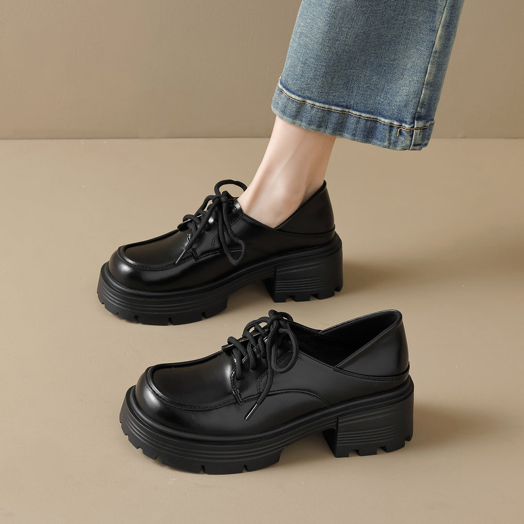 Damen elegante Schnürschuhe mit robustem Plateau EB