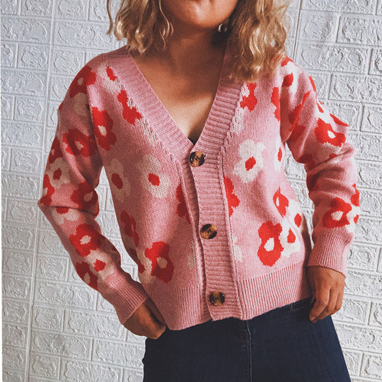 Damen Strickjacke mit floralen Mustern und dekorativen Knöpfen EB