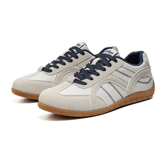 Herren retro-inspirierte Low-Top Freizeit-Sneaker mit Wildlederoptik, gepolstertem Knöchelkragen und griffiger Gummilaufsohle EB