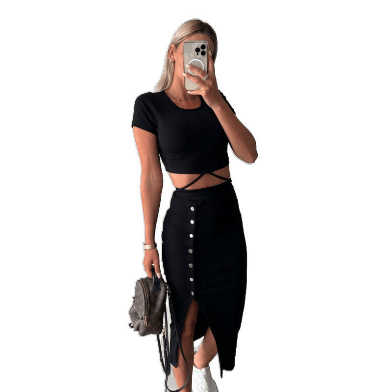 Frauen Ripp-Crop-Top und geknöpfter Midi-Rock Set EB