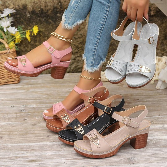 Damen Blockabsatz-Sandalen mit modischem Riemendesign EB