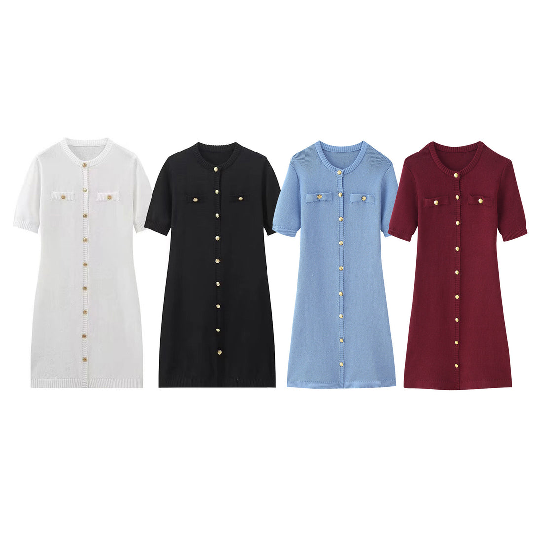 Damen Strickkleid mit kurzen Ärmeln und Knopfleiste EB