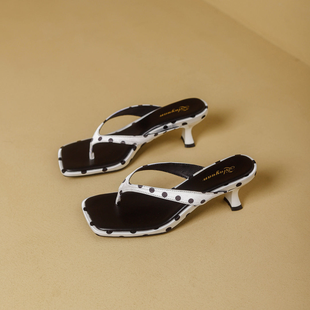 Damen modische Flip-Flops mit geschmackvollem Punktedesign und elegantem Absatz EB