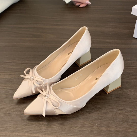Damen elegante Ballerina-Pumps mit modischem Schleifendesign und stabiler Absatzhöhe EB