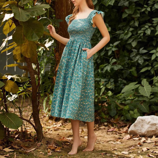 Damen Maxikleid mit tailliertem Schnitt und romantischen Rüschendetails EB