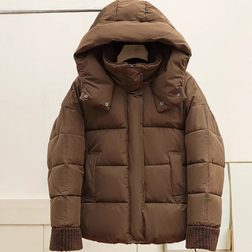 Damen Wattierte Freizeitjacke mit hohem Kragen und modischen Strickdetails EB