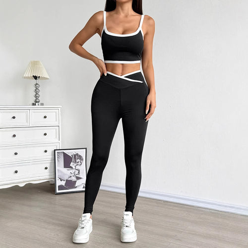 Damen Sportliches Set mit engem Oberteil und hoch geschnittenen Leggings EB