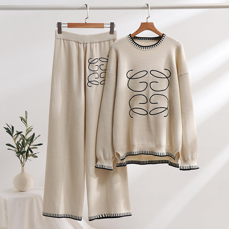 Damen gemütliches Sweatset mit grafischem Design und eleganten Kontrastdetails EB