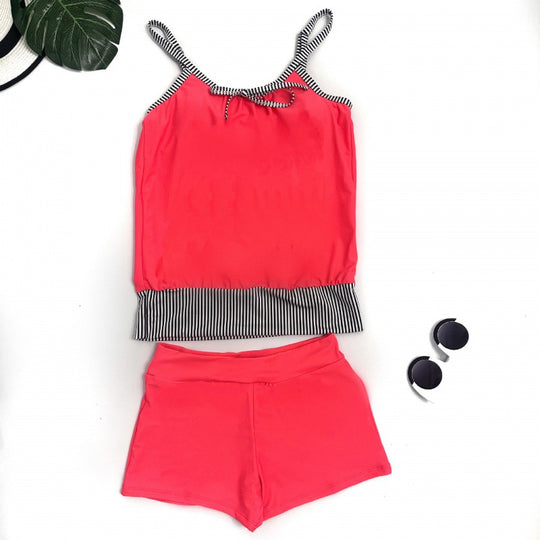 Damen Bikinioberteil mit lässigem Schnitt und kurzen Hosen EB