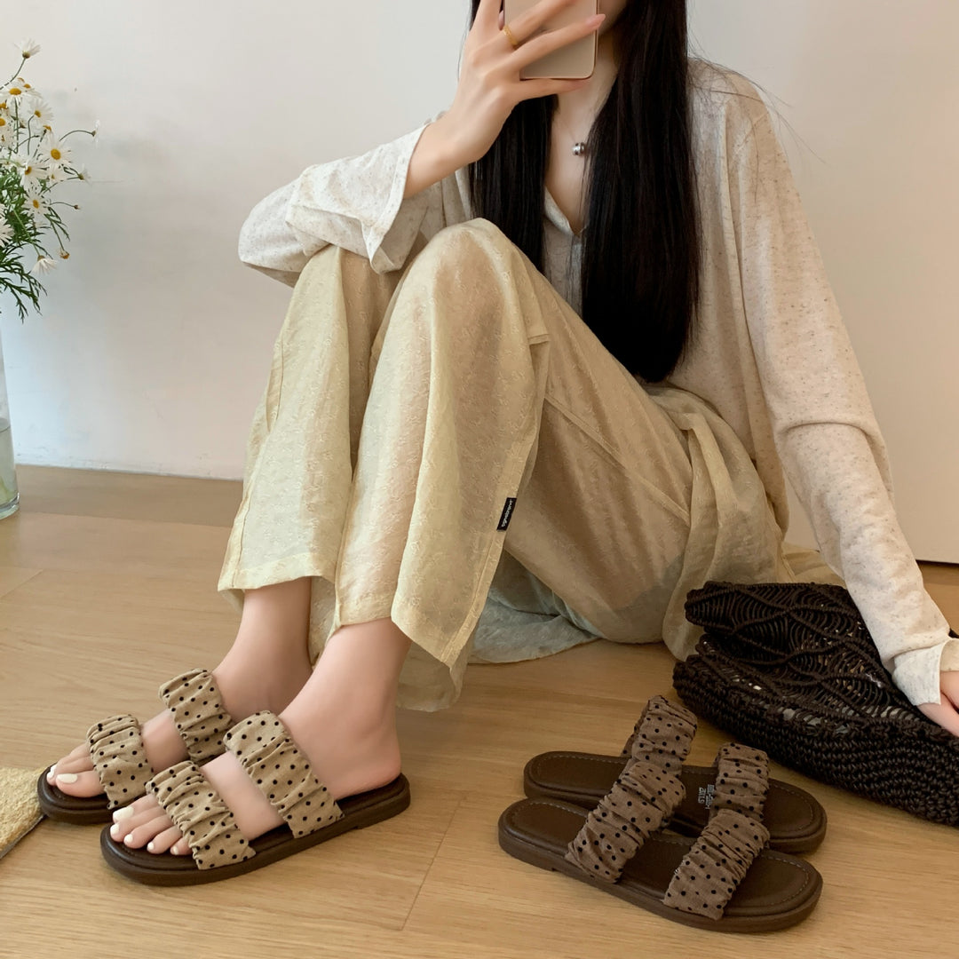 Damen Komfortable Zehentrenner-Sandalen mit modischem Rüschen-Design EB
