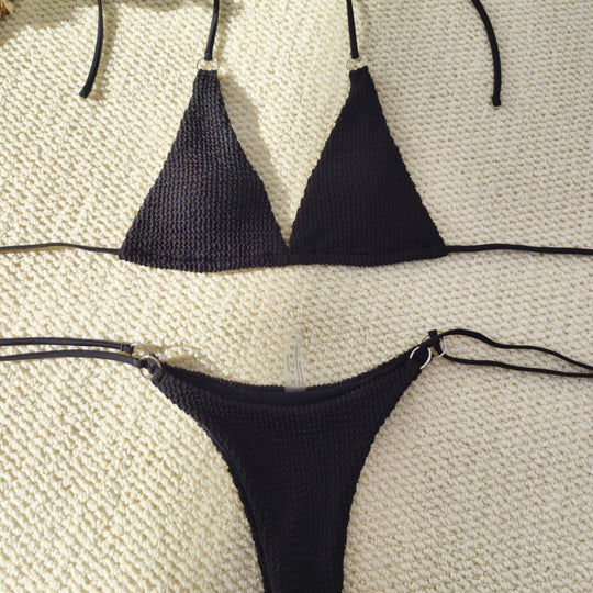 Damen Triangel-Bikini mit strukturiertem Gewebe und eleganten Ringverzierungen EB