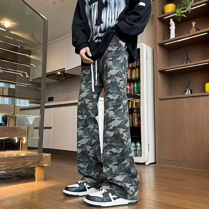 Herren weite Cargohose mit modischem Camouflage-Muster und verstellbarem Bund EB