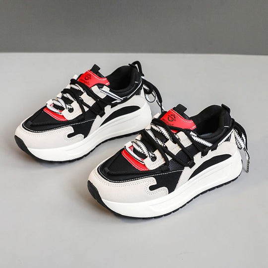 Damen Sportliche Sneakers mit hochgezogenem Sohlenprofil und atmungsaktiver Mesh-Oberfläche EB