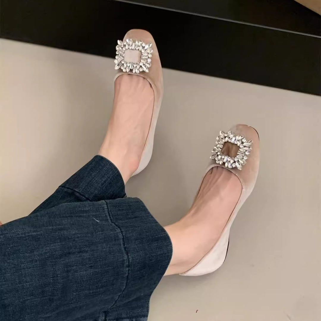 Damen raffinierte Ballerinas mit funkelndem Schmuckdetail und flexiblem Fußbett EB