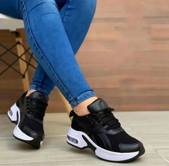 Damen Sportliche Sneakers mit dämpfender Sohle und atmungsaktivem Obermaterial EB