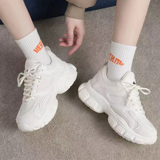 Damen Sportliche Sneakers mit atmungsaktiver Struktur und stoßdämpfender Sohle EB