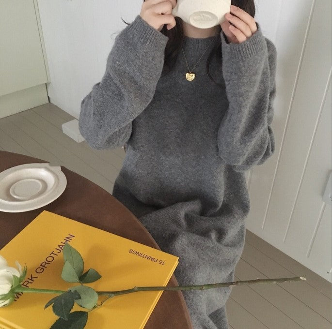 Damen gestricktes Oversized Kleid aus hochwertiger Wolle EB