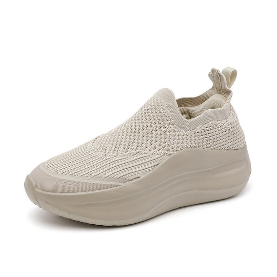 Damen Sportliche Slip-On Sneakers mit atmungsaktivem Strickoberteil und flexiblem Fußbett EB